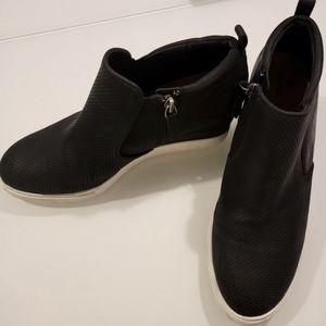 SUSINA Black Areya Wedge Sneaker Platform Shoes 9